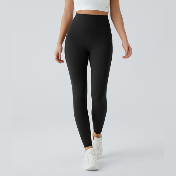 Halara UltraSculpt™ SoCinched High Waisted Tummy Control Pocket Leggings XL - Picture 1 of 3
